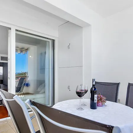 Apartment Modern Katarina With Balcony And Sea View *