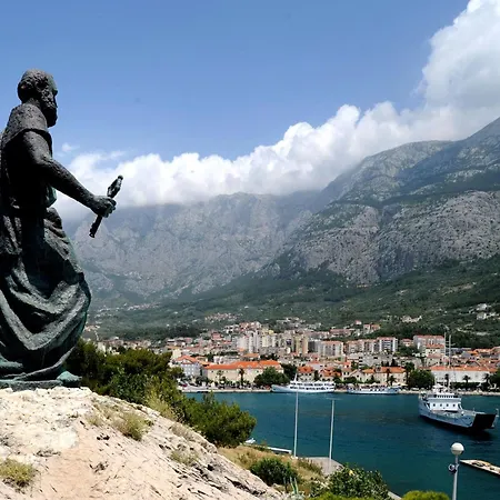 Apartment Modern Katarina With Balcony And Sea View Makarska
